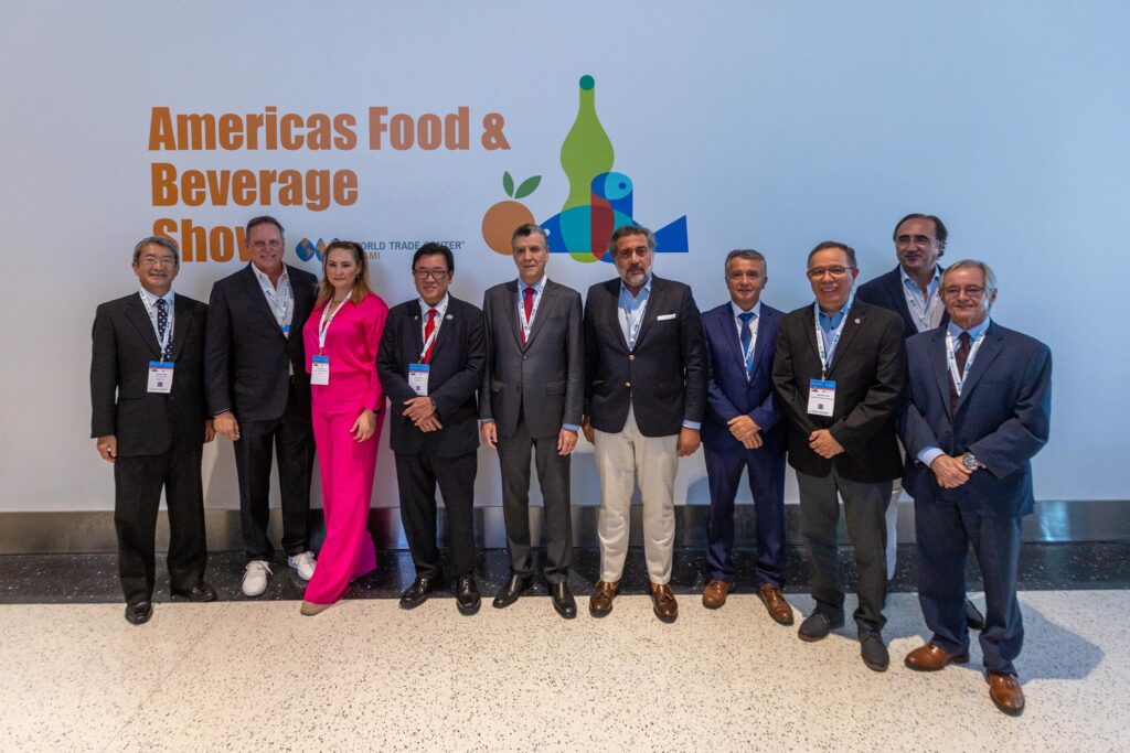 Gran primer día en el America Food and Beverage Show